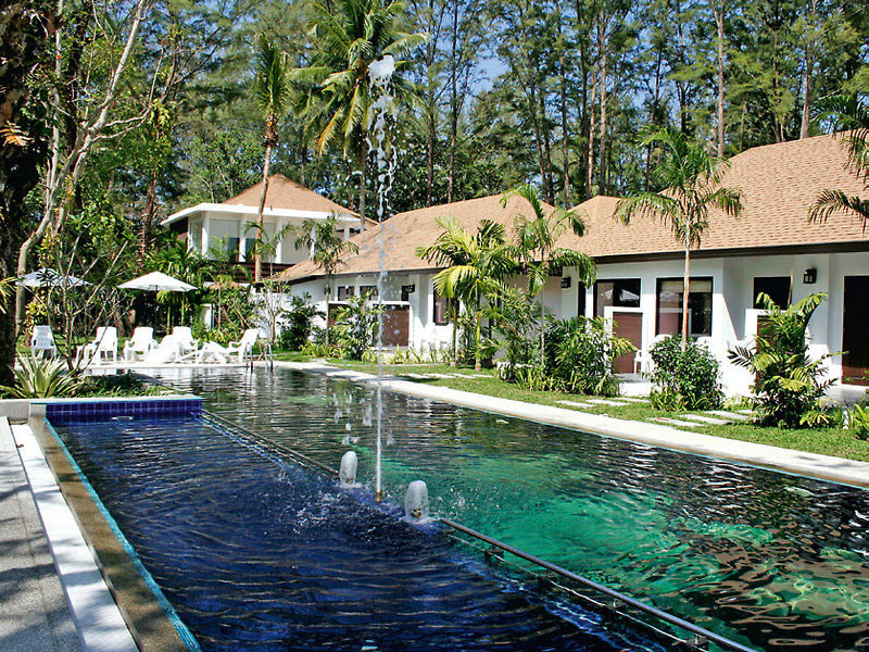 Naiyang-Beach-Resort-01 (1)